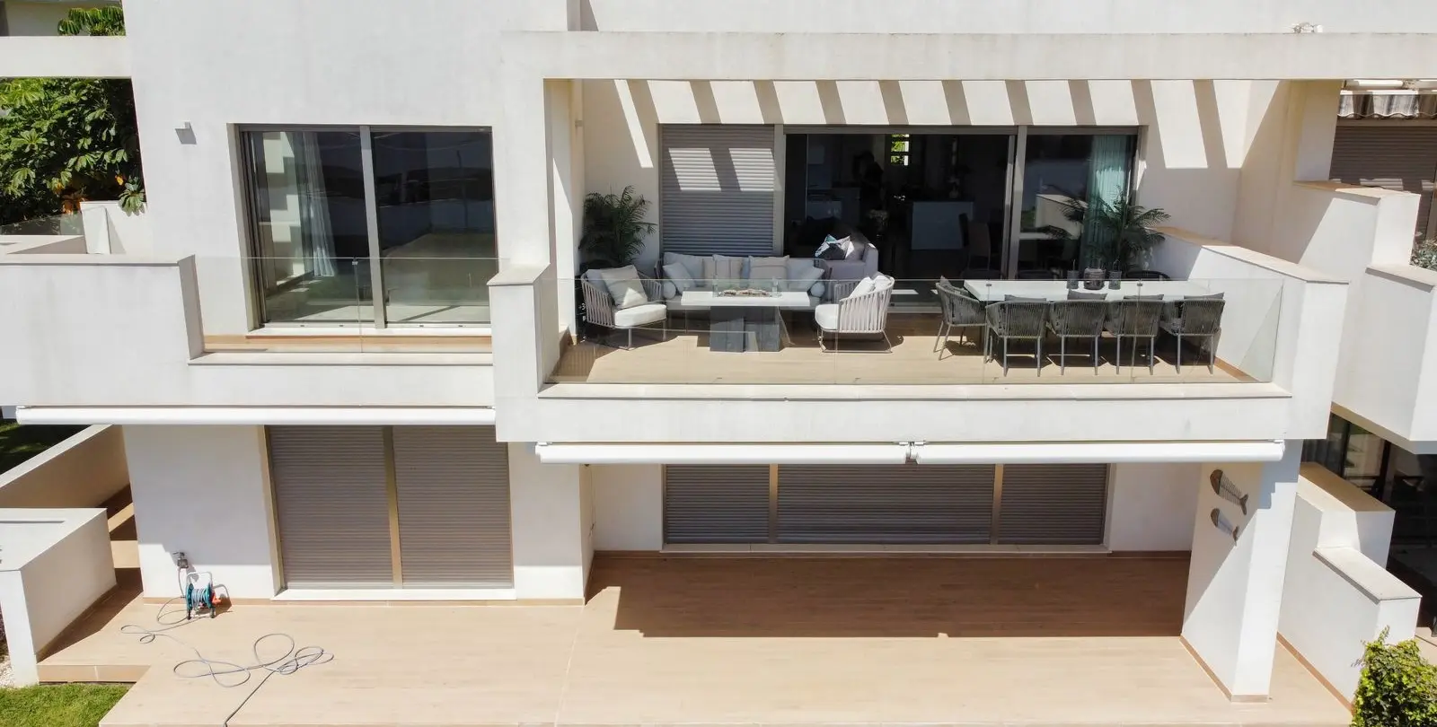 Sale of penthouse in Estepona 52