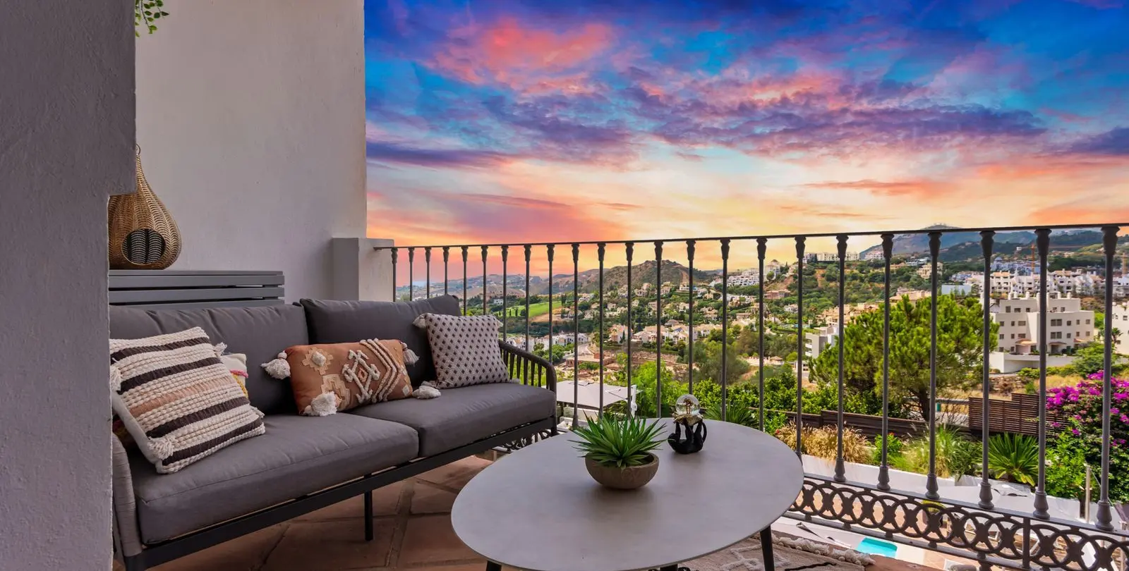 Sale of townhouse in La Heredia 40