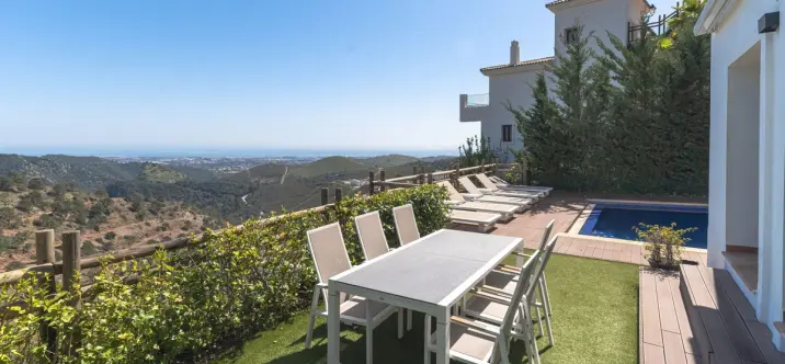 Продажа  отдельно стоящей виллы в Benahavís 4