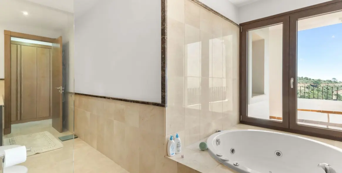 Venta de villa independiente en Benahavís 21