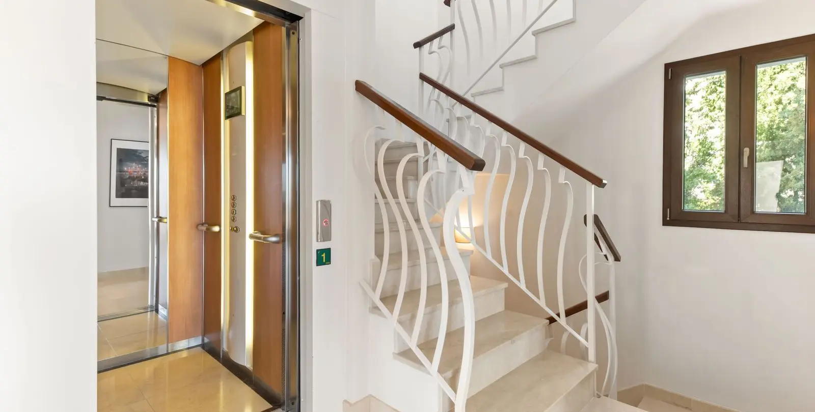 Venta de villa independiente en Benahavís 24