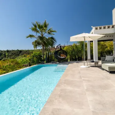 Sale of detached villa in Selwo