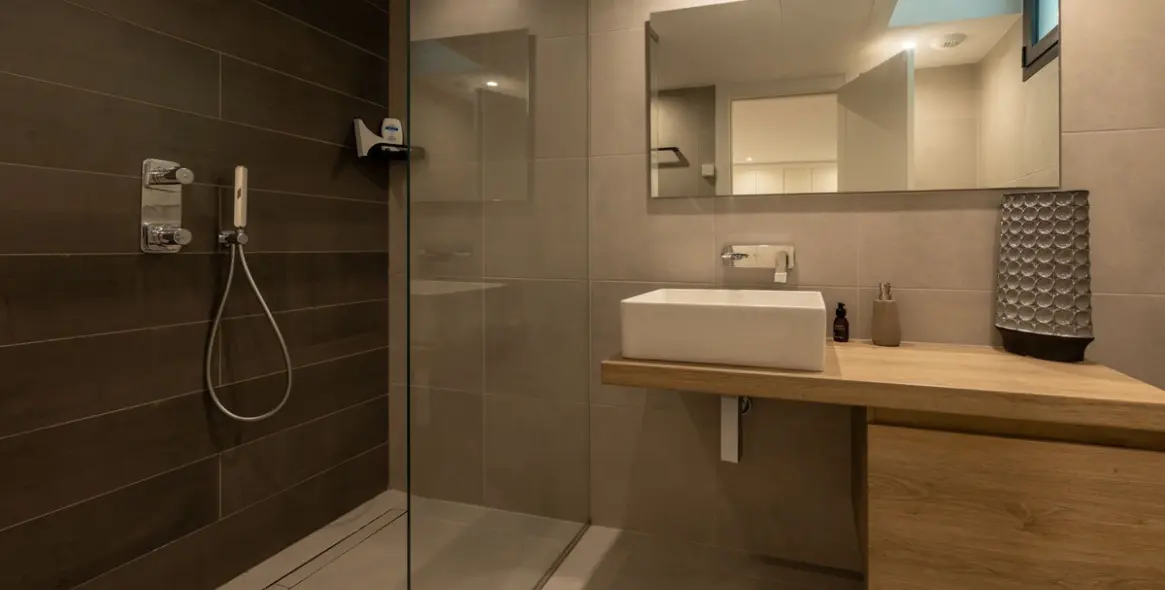 Venta de villa independiente en Selwo 34