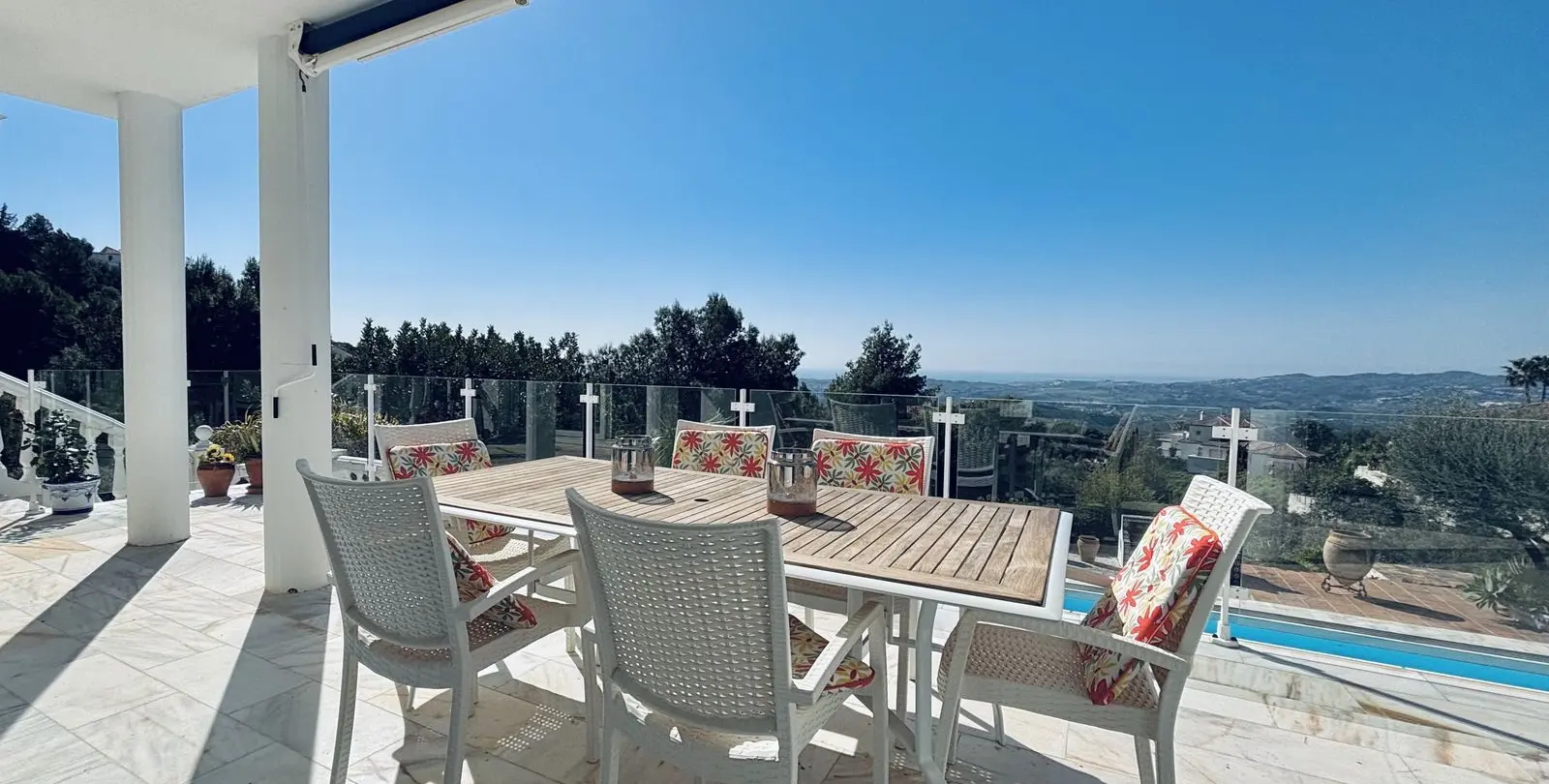 Sale of detached villa in Valtocado 8