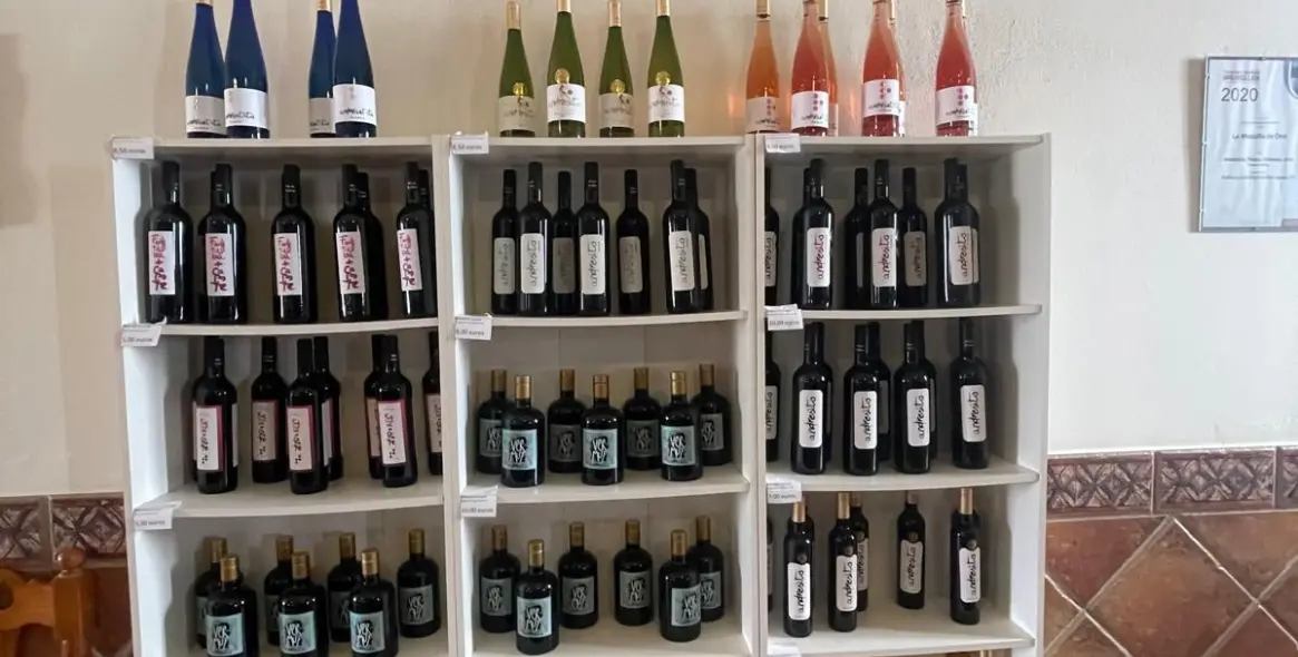 Sale of business in Almargen 12