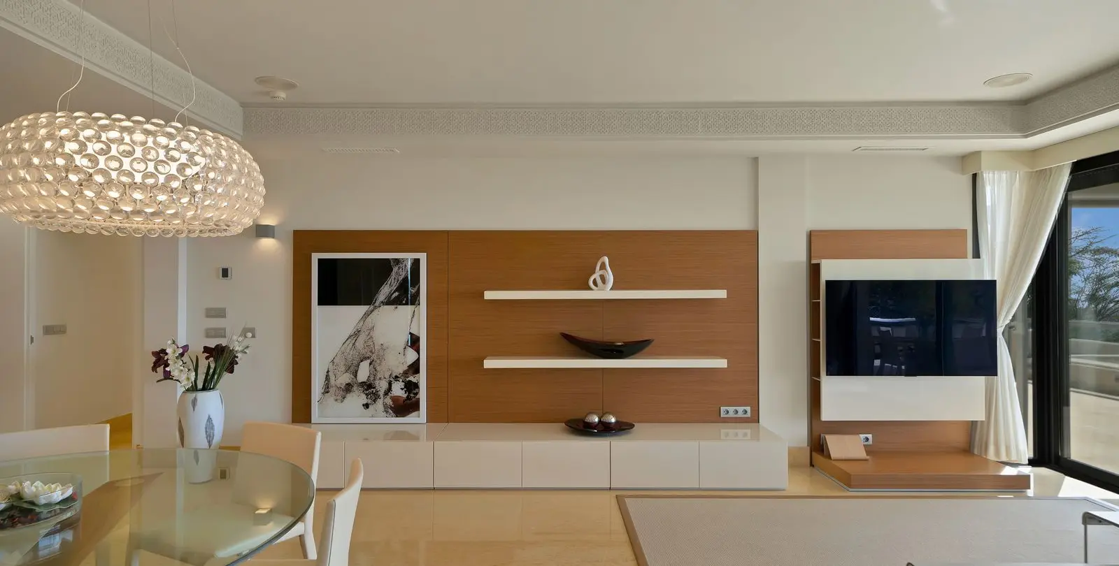 Long-term rent of middle floor apartment in Nueva Andalucía 3