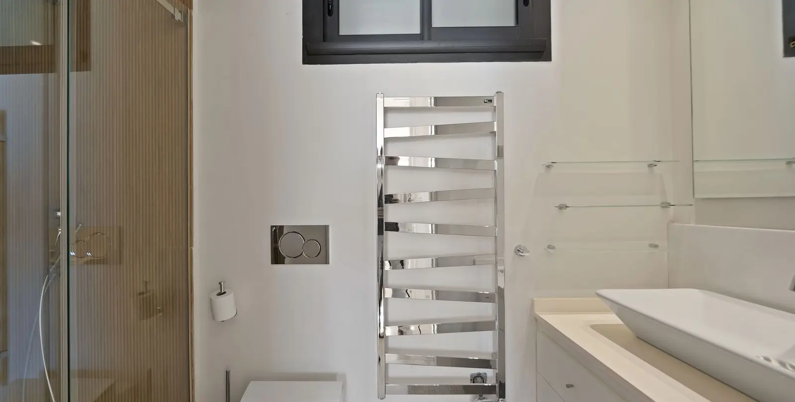 Long-term rent of middle floor apartment in Nueva Andalucía 19
