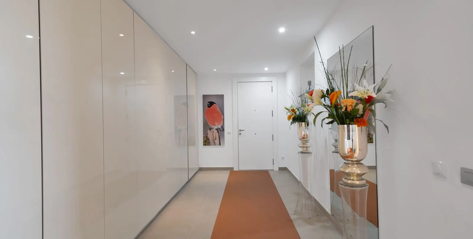 Long-term rent of middle floor apartment in Nueva Andalucía 27