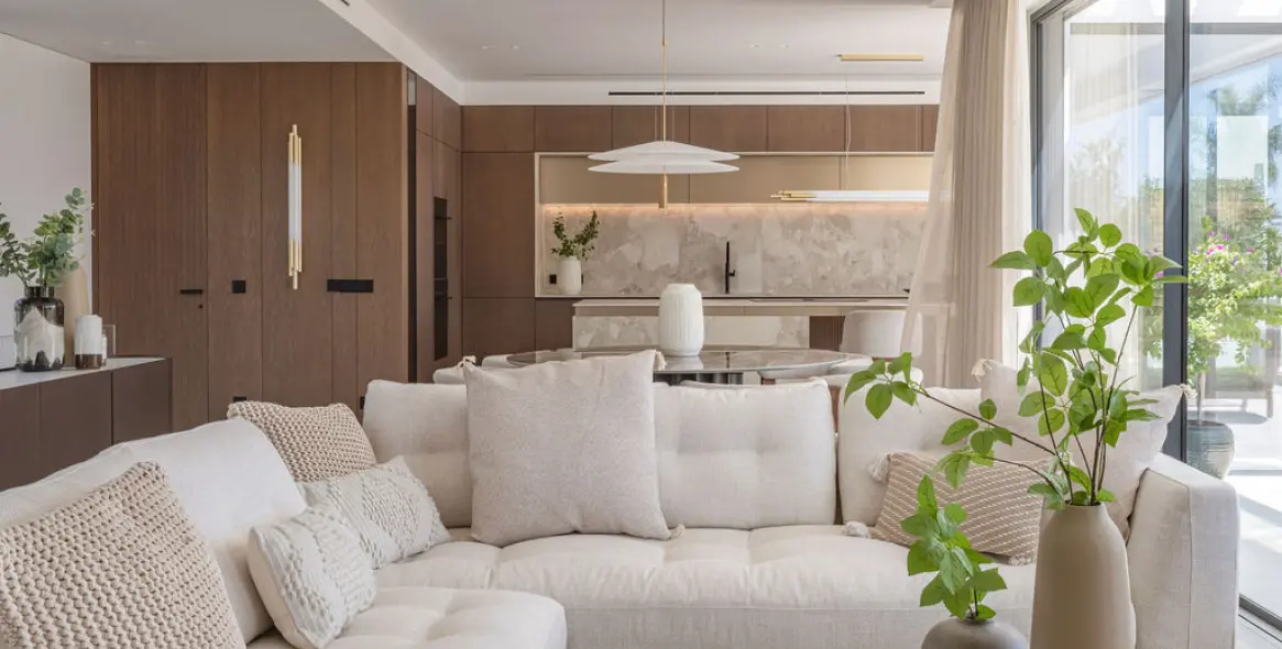 Sale of detached villa in Marbesa 12