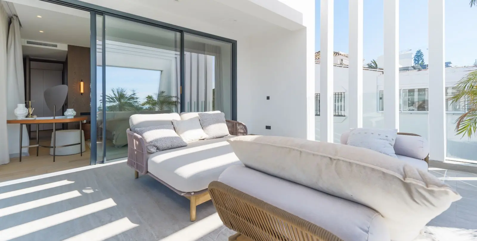 Sale of detached villa in Marbesa 13