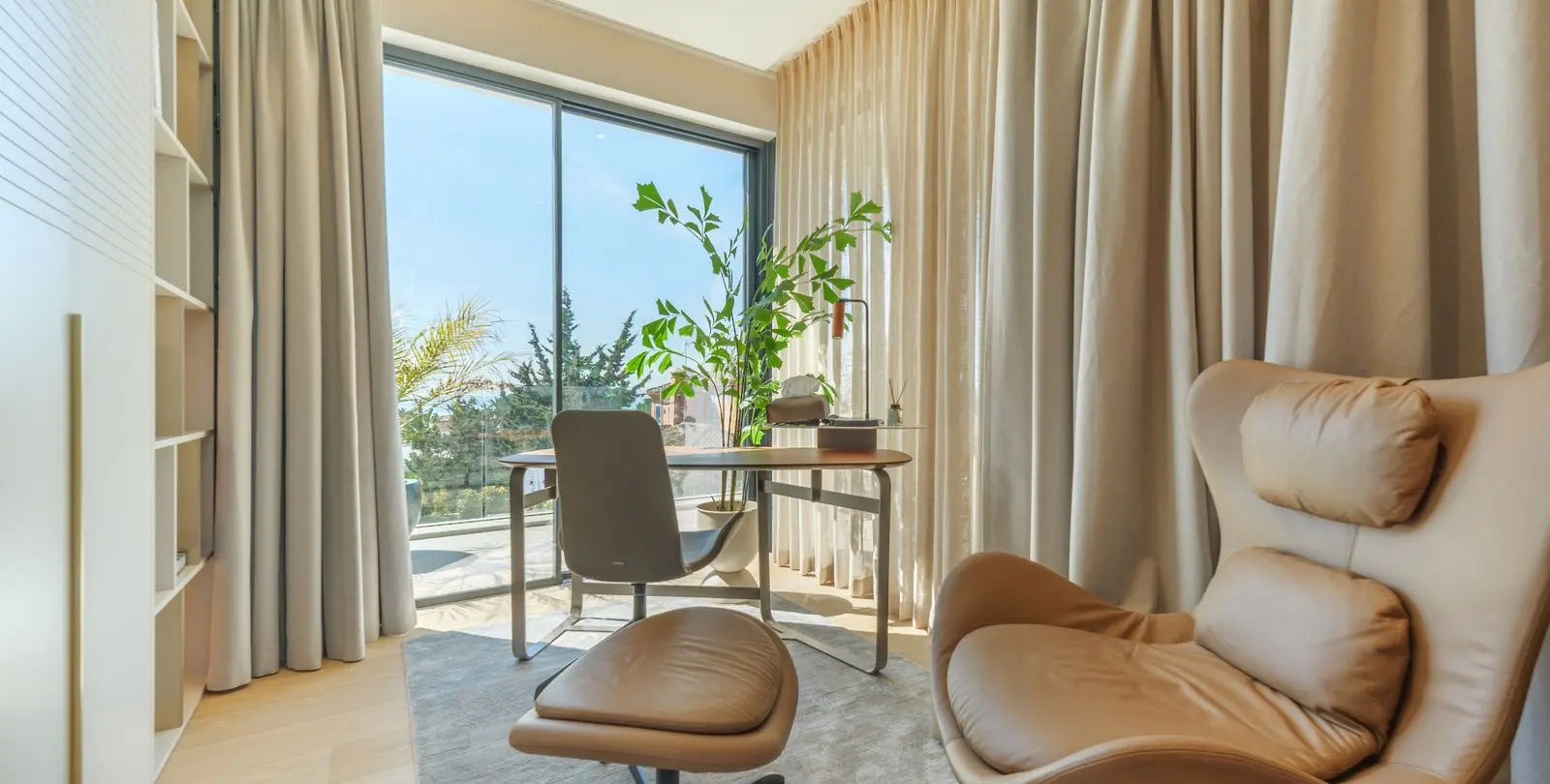 Sale of detached villa in Marbesa 21