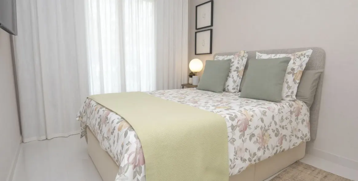 Долгосрочная аренда апартаментов на среднем этаже в Estepona 13