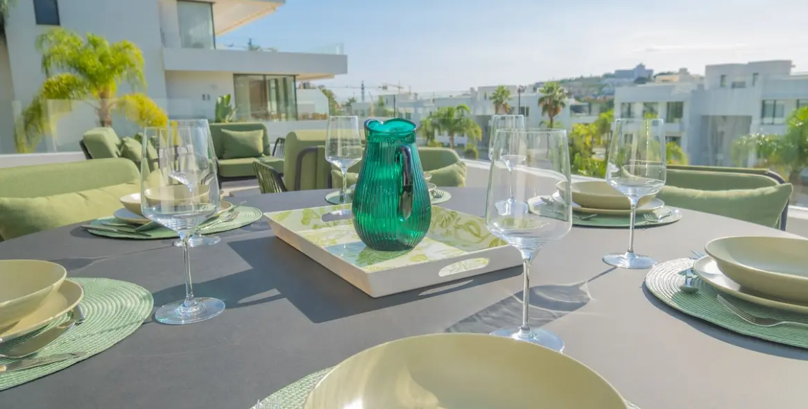 Долгосрочная аренда апартаментов на среднем этаже в Estepona 30