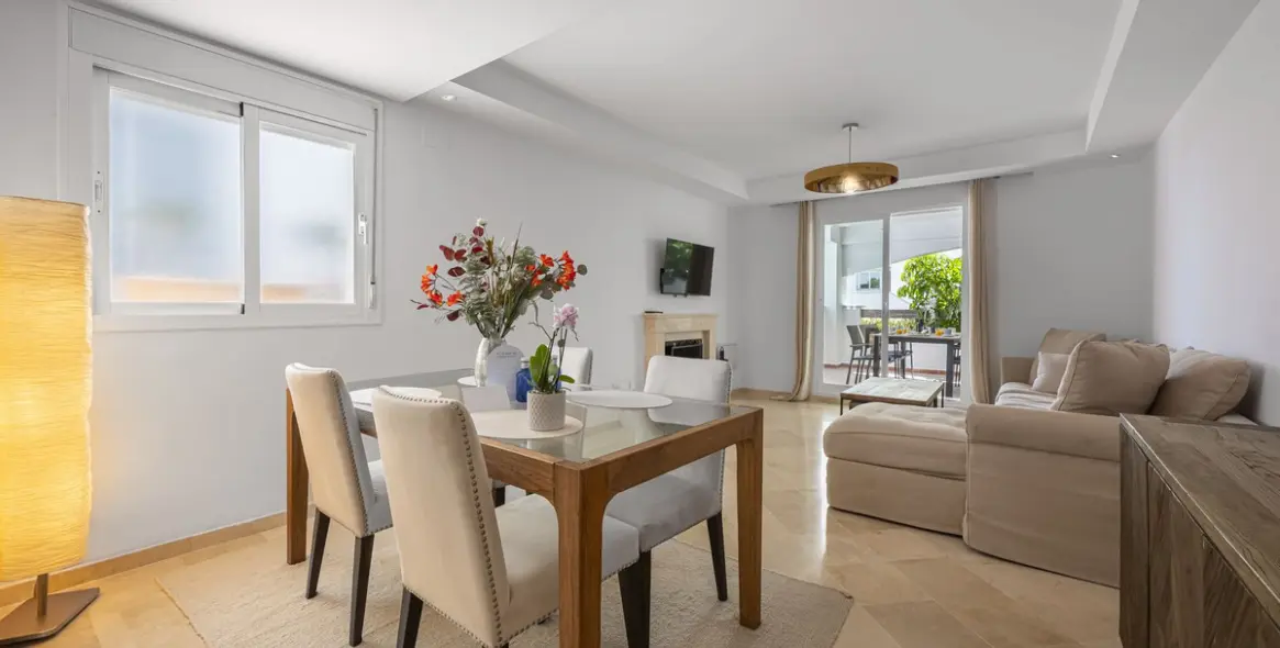 Долгосрочная аренда апартаментов на первом этаже в Nueva Andalucía 7