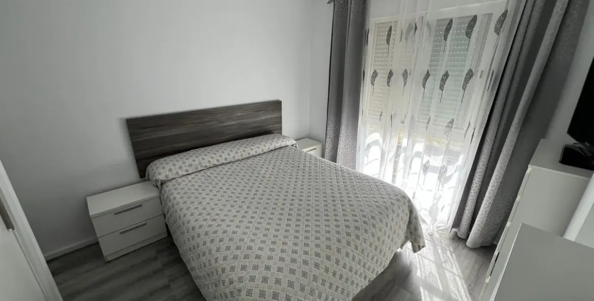 Продажа апартаментов на среднем этаже в Estepona 7