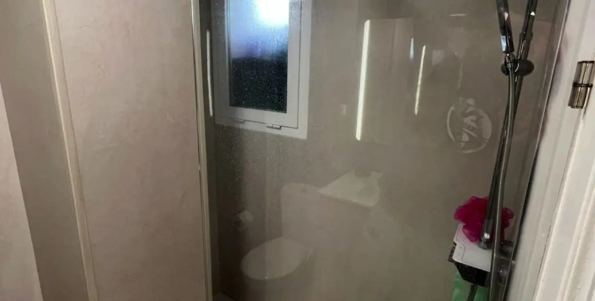 Продажа апартаментов на среднем этаже в Estepona 13