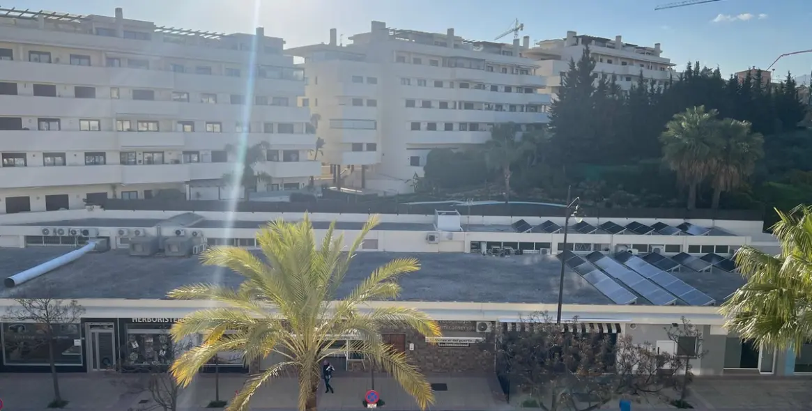 Продажа апартаментов на среднем этаже в Estepona 20