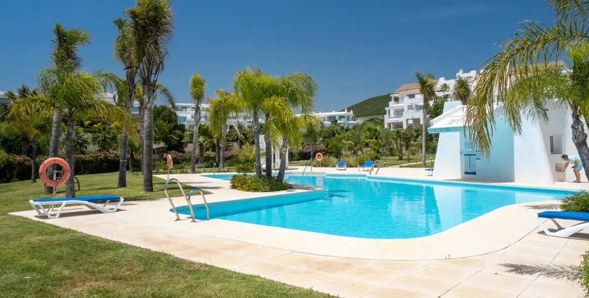 Продажа апартаментов на среднем этаже в Casares 28