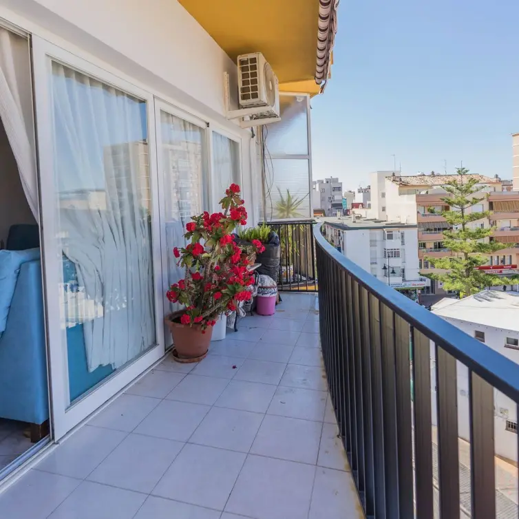 Sale of penthouse in Fuengirola