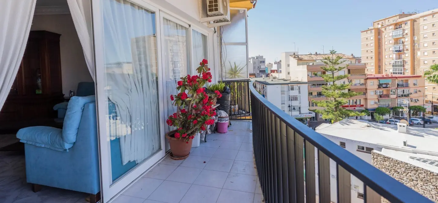 Sale of penthouse in Fuengirola 0