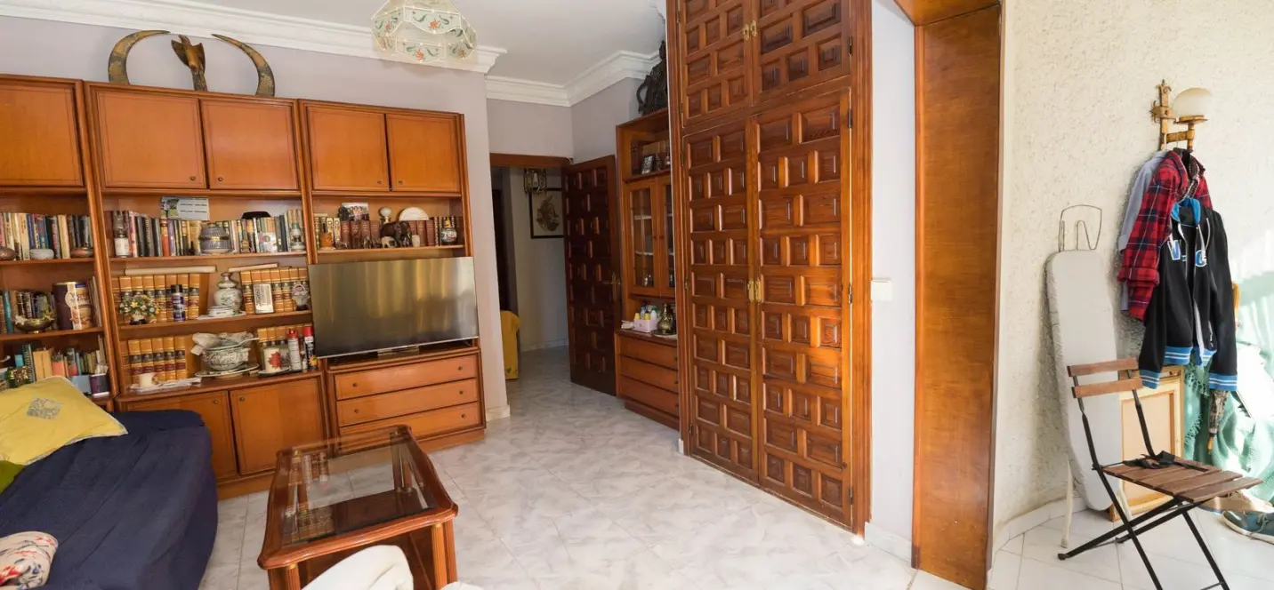Sale of penthouse in Fuengirola 2