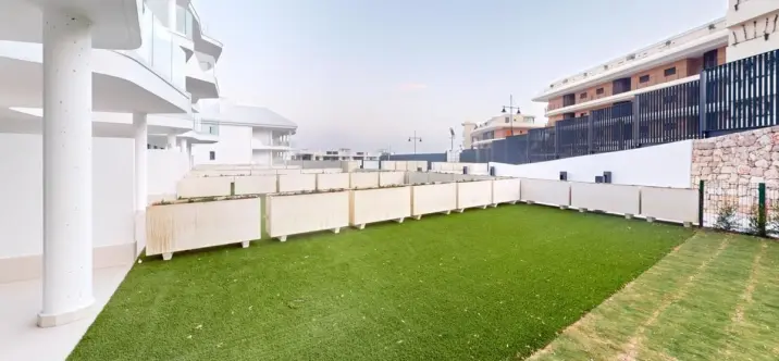 Sale of ground floor apartment in Higueron 1