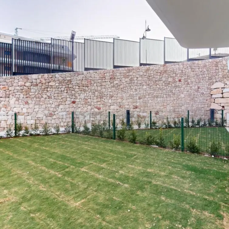 Venta de apartamento en planta baja en Higueron