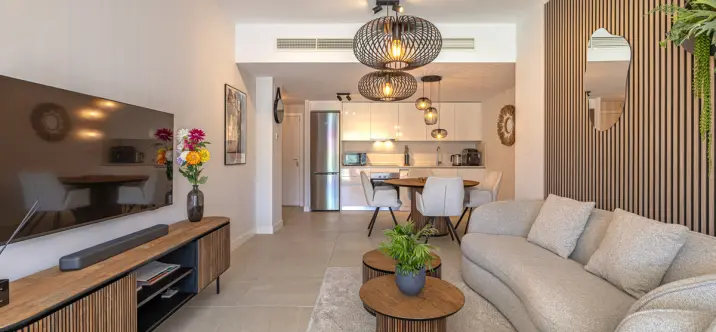 Продажа апартаментов на первом этаже в Estepona 2