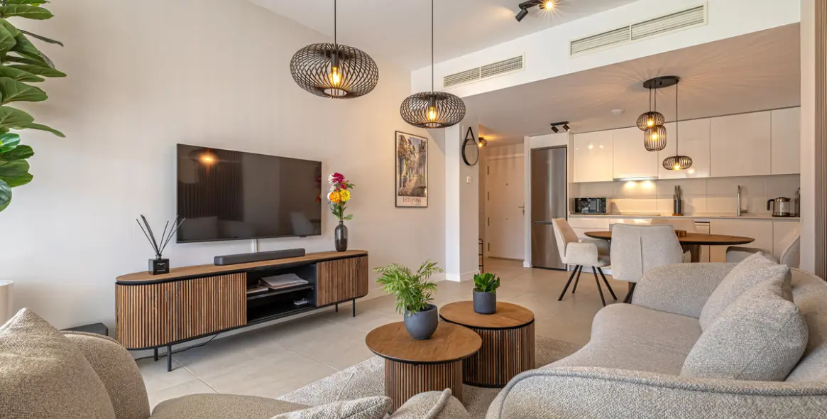 Продажа апартаментов на первом этаже в Estepona 6