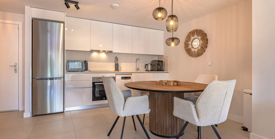 Продажа апартаментов на первом этаже в Estepona 8