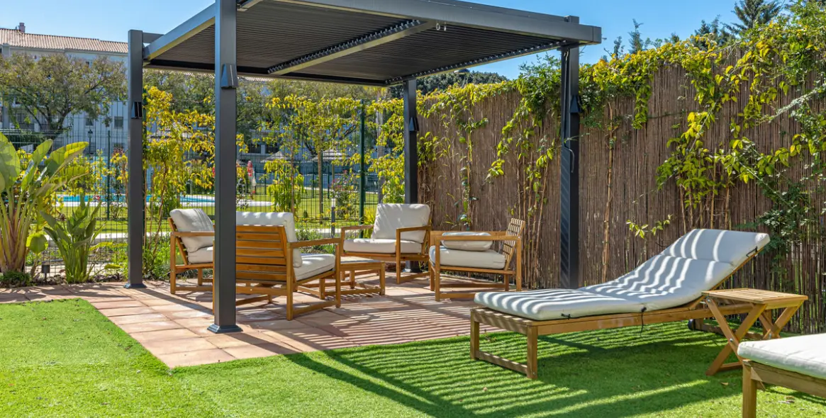 Продажа апартаментов на первом этаже в Estepona 13