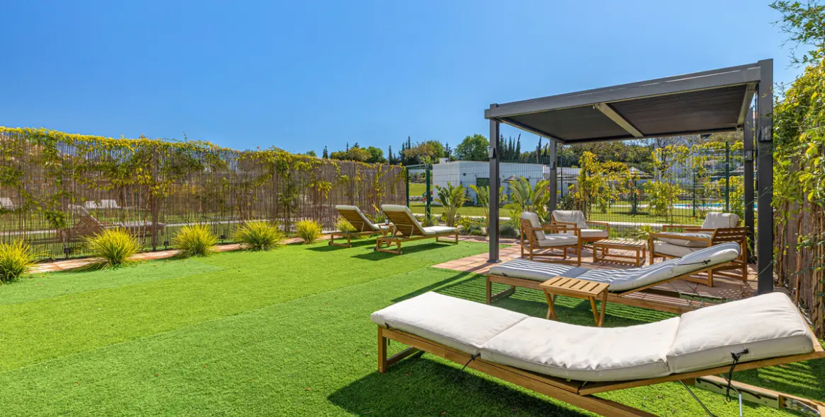 Продажа апартаментов на первом этаже в Estepona 14