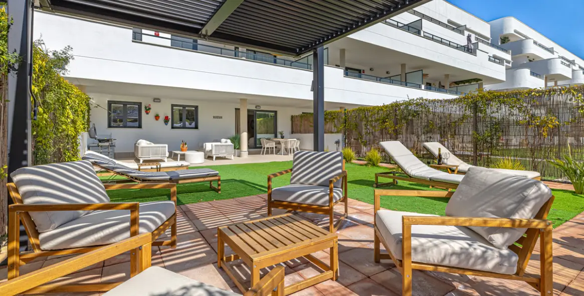 Продажа апартаментов на первом этаже в Estepona 15