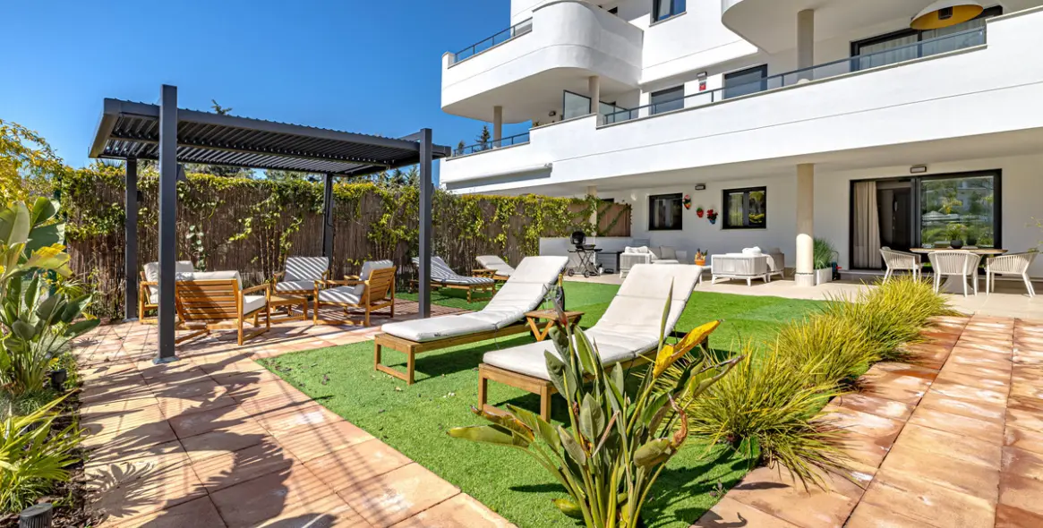 Продажа апартаментов на первом этаже в Estepona 16