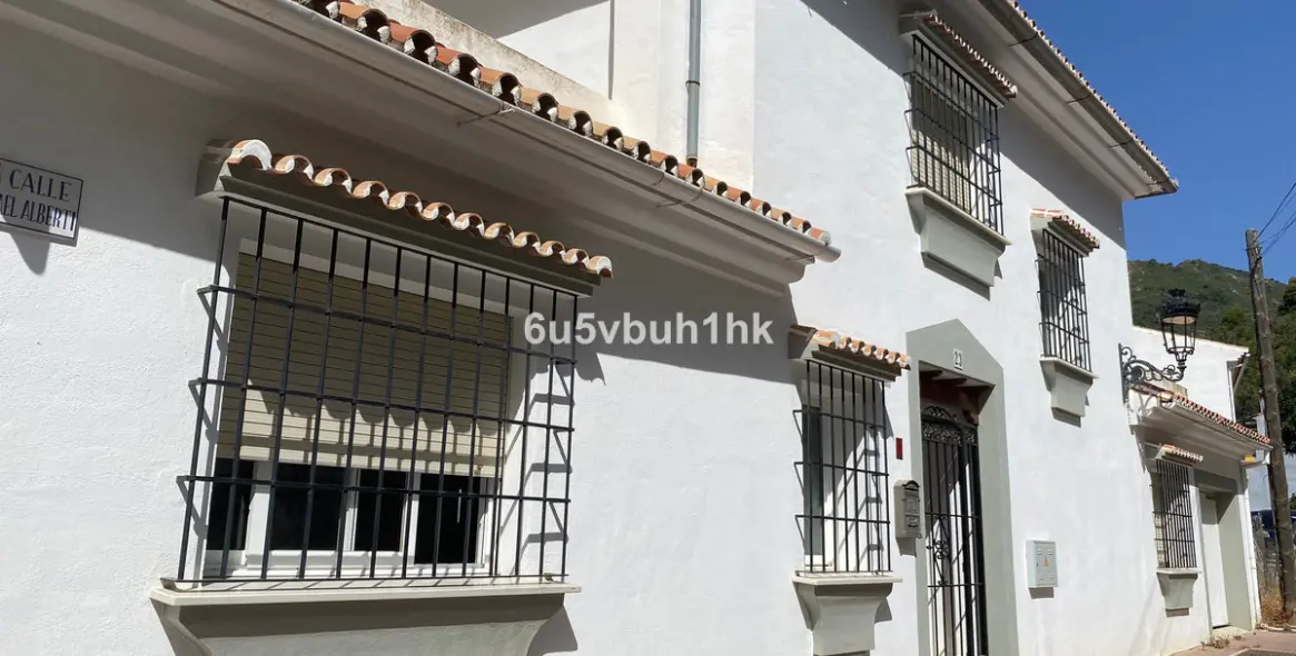 Sale of townhouse in Ojén 15