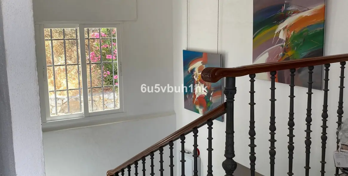 Sale of townhouse in Ojén 19