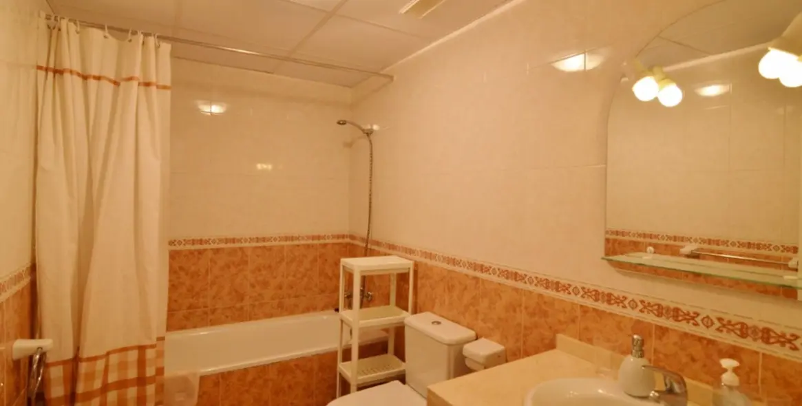 Sale of penthouse in Nueva Andalucía 15