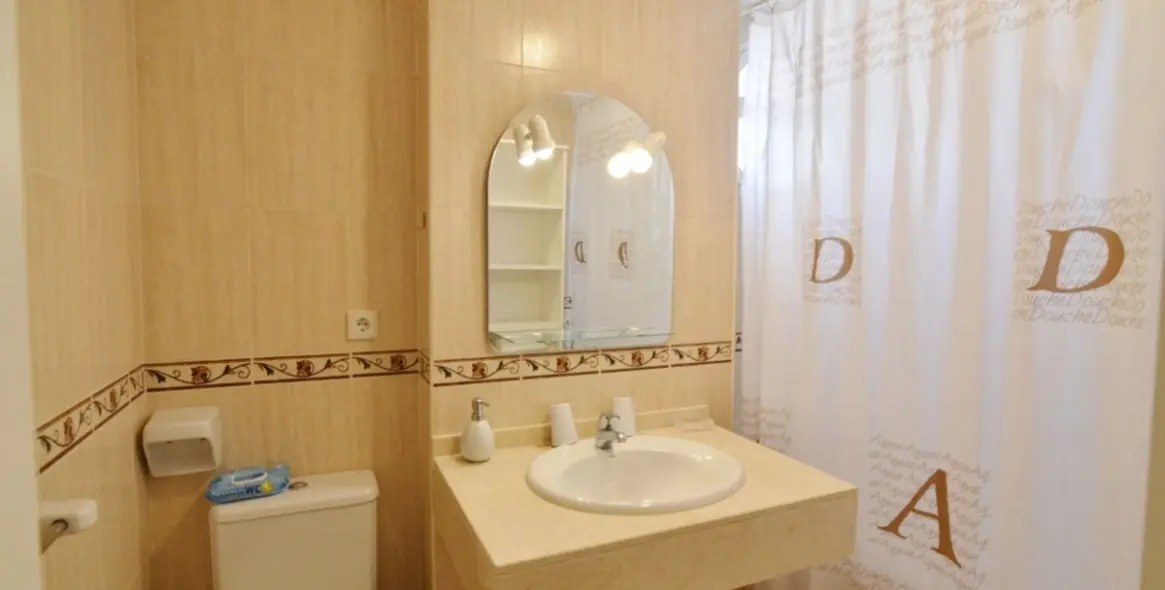 Sale of penthouse in Nueva Andalucía 18