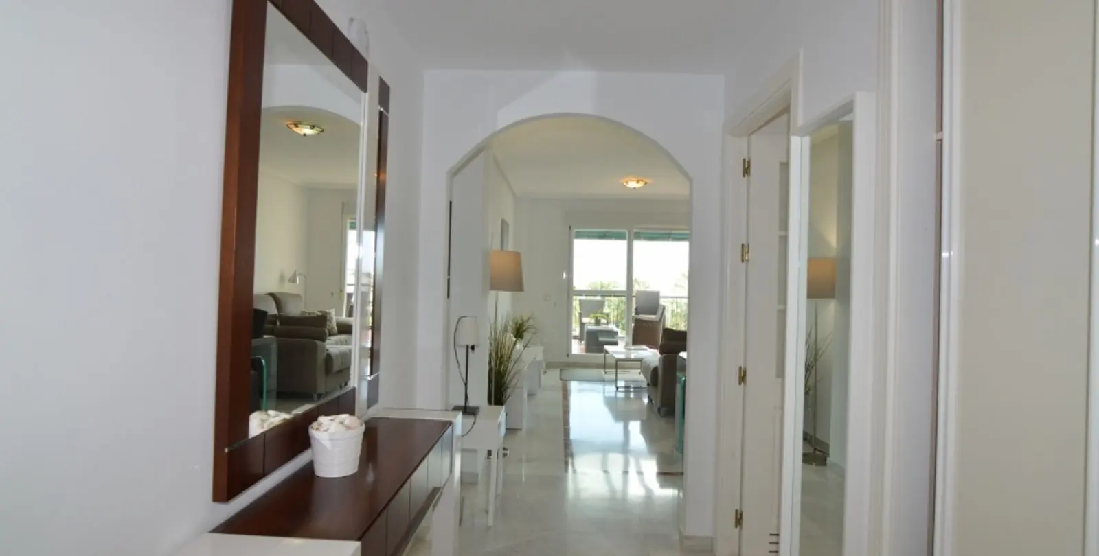 Sale of penthouse in Nueva Andalucía 9