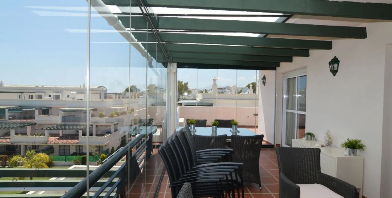 Sale of penthouse in Nueva Andalucía 27