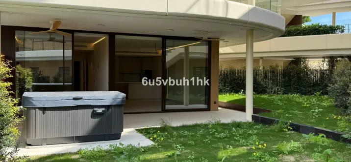 Sale of ground floor apartment in Fuengirola 2