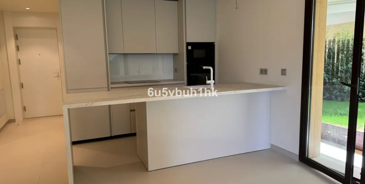 Продажа апартаментов на первом этаже в Fuengirola 10