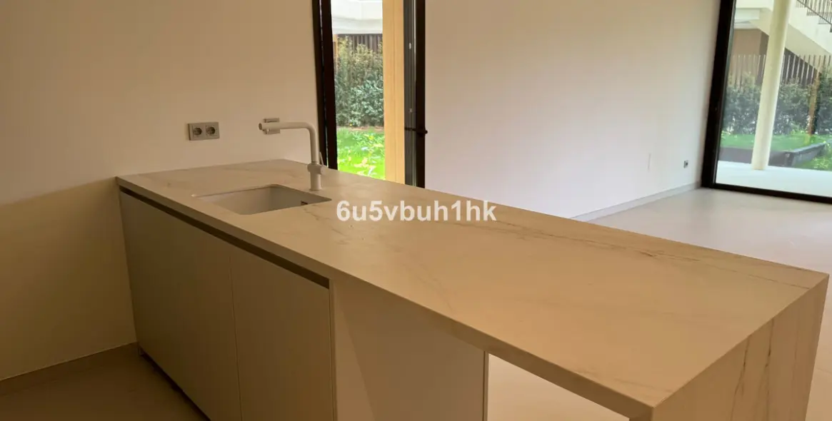 Продажа апартаментов на первом этаже в Fuengirola 11