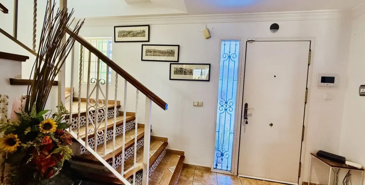 Sale of detached villa in Alhaurín de la Torre 4