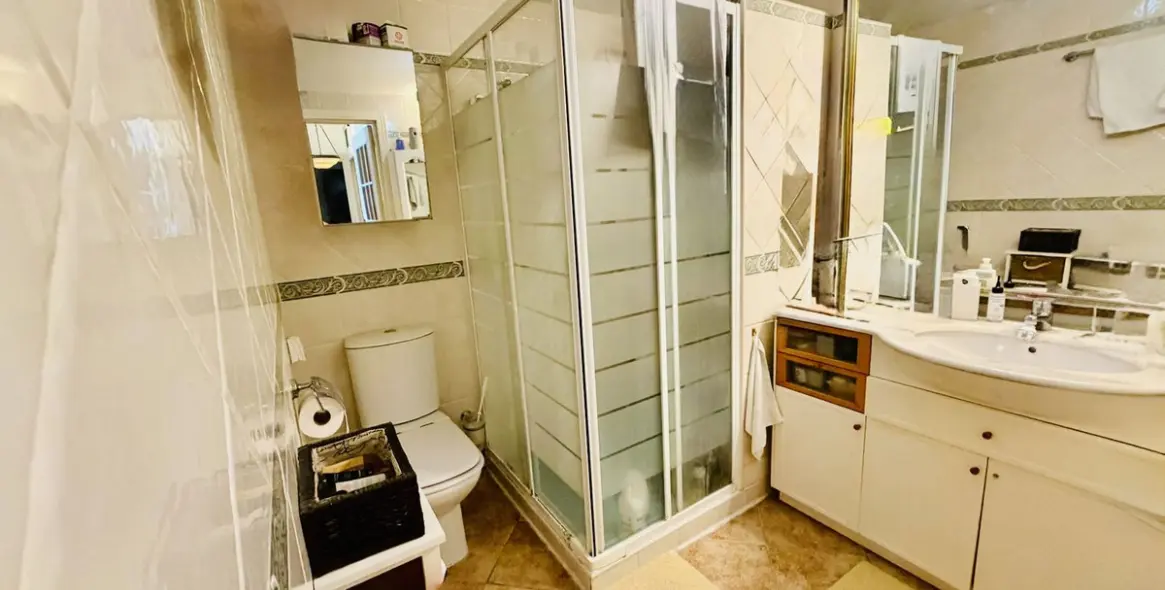 Sale of detached villa in Alhaurín de la Torre 24