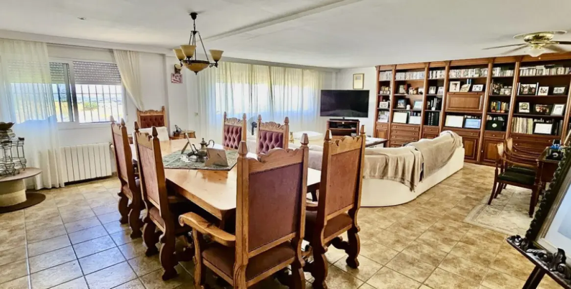 Sale of detached villa in Alhaurín de la Torre 31