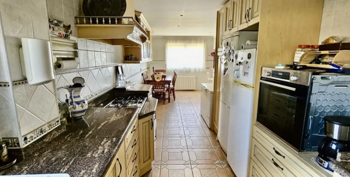 Sale of detached villa in Alhaurín de la Torre 41