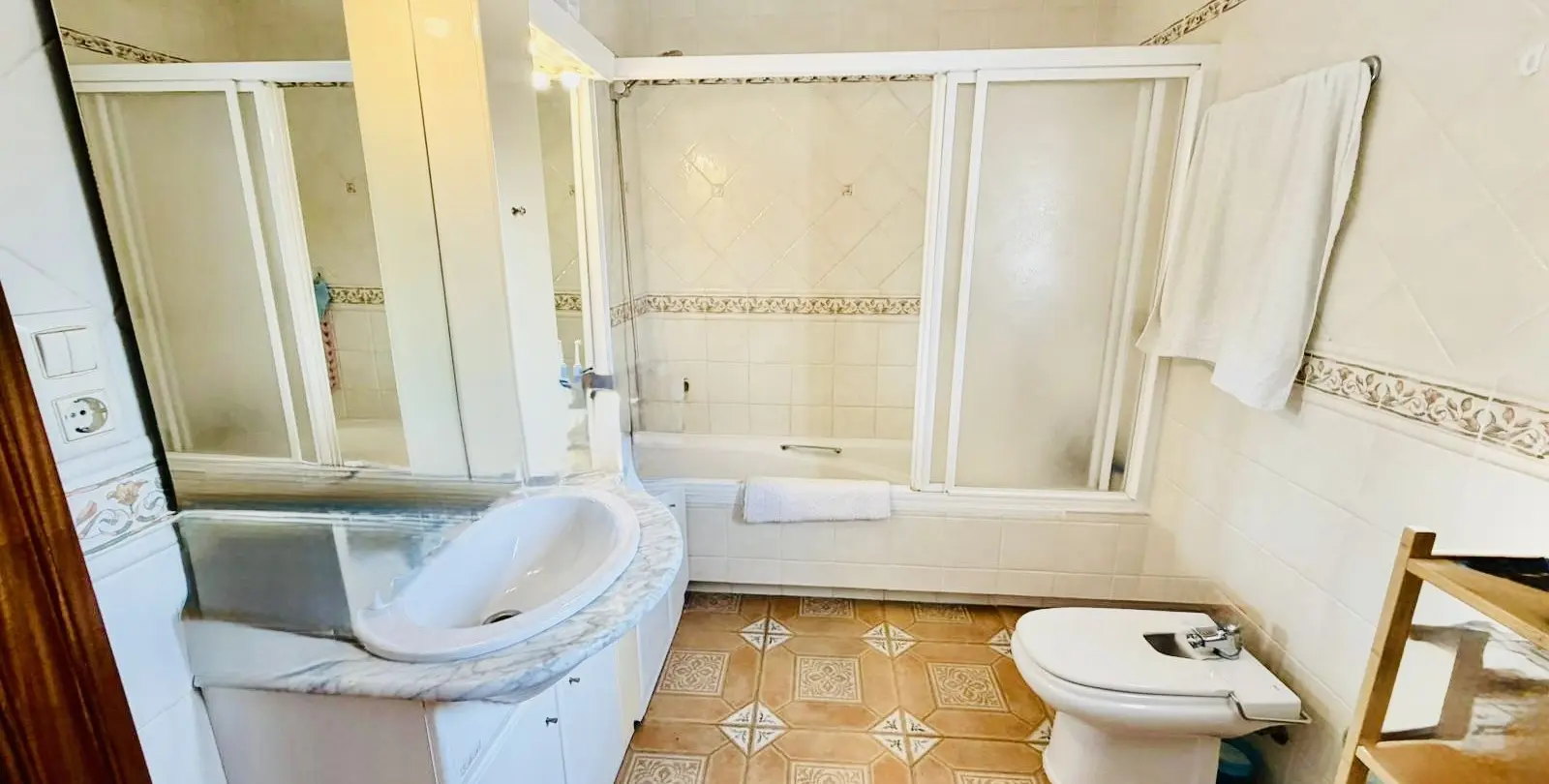 Sale of detached villa in Alhaurín de la Torre 15