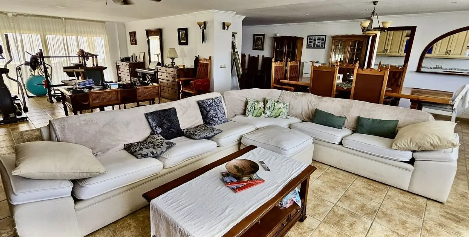 Sale of detached villa in Alhaurín de la Torre 33