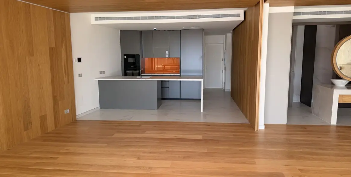 Sale of ground floor apartment in Higueron 2